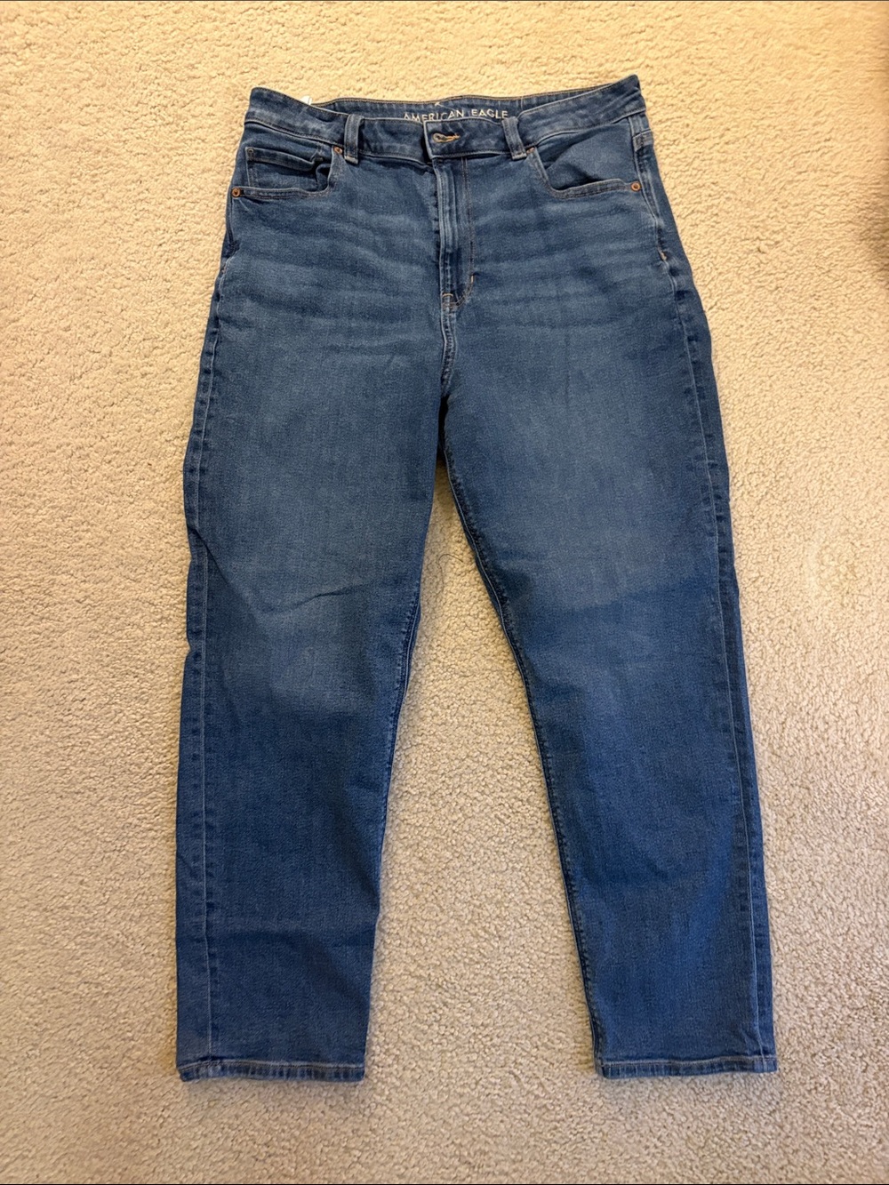 American Eagle Mom Jeans size 14